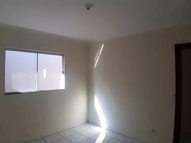 Imagem 4: Imóvel para Aluguel Possui 70 Metros Quadrados com 2 Quartos