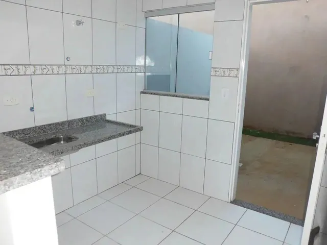 Imagem 6: Imóvel para Aluguel Possui 70 Metros Quadrados com 2 Quartos