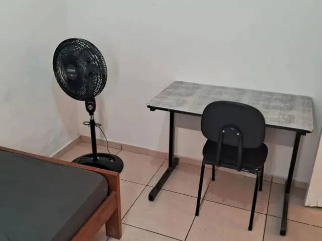 Imagem: Quarto Mobiliado Individual no Centro
