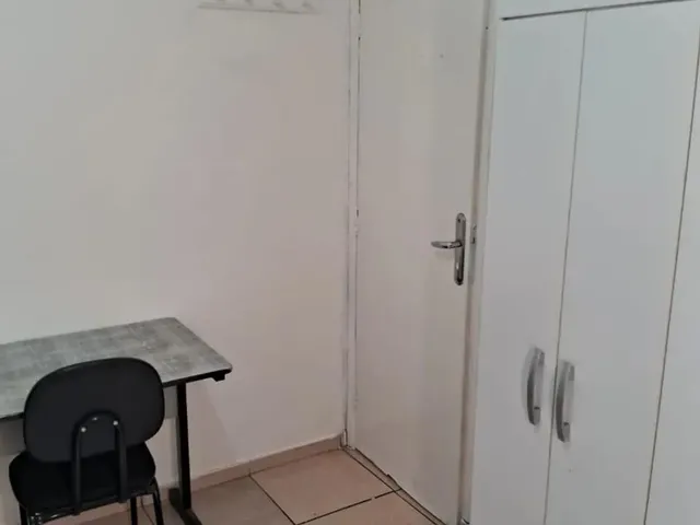 Imagem 4: Quarto Mobiliado Individual no Centro
