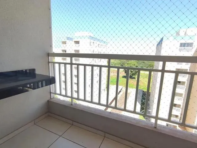 Imagem: O apartamento possui 2 Dormitórios, 1 Banheiro, 1 Vaga na