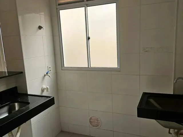 Imagem 7: Imóvel para Aluguel Possui 42 Metros Quadrados com 2 Quartos em Jardim Leblon - Campo