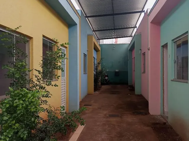 Imagem: A casa em condomínio possui 1 Dormitório, 1 Banheiro, 1