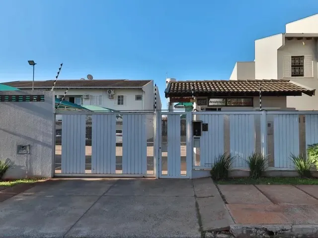 Imagem: O apartamento possui 1 Dormitório, 1 Banheiro, 1 Vaga na