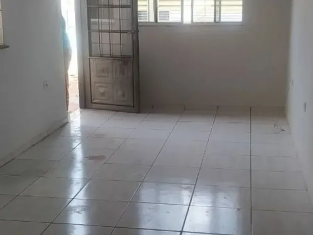 Imagem 6: Casa Grande com 3 Quartos Próx a Av Gunter Hans