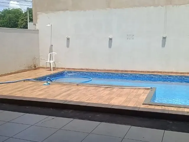 Imagem: A casa possui 2 Banheiros, 67m² de Área, Imóvel novo e