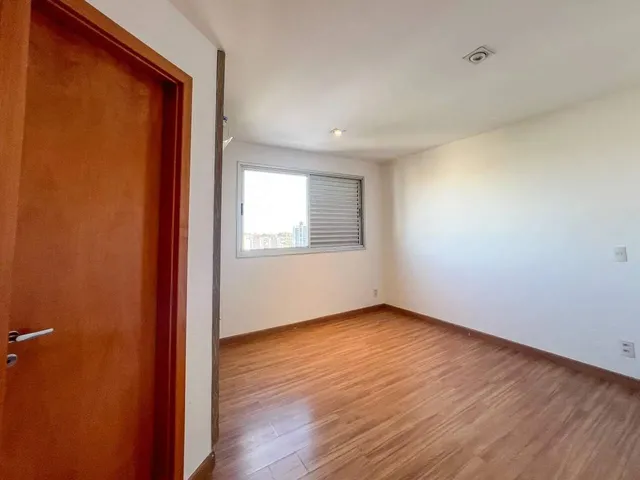 Imagem 5: Apartamento no Edifício Salvador Dali