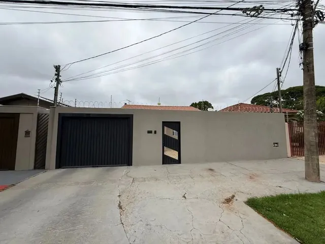 Imagem 1: Ampla Casa Terrea para Alugar no Sta. Fe