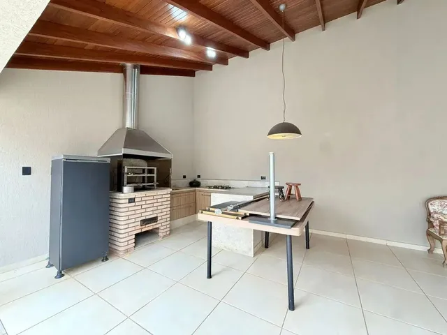 Imagem 5: Ampla Casa Terrea para Alugar no Sta. Fe