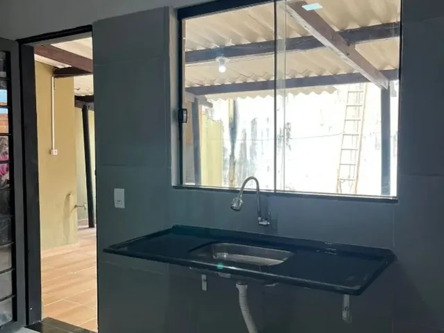 Imagem: A casa possui 1 Dormitório, 1 Suíte, 1 Banheiro, 1 Vaga