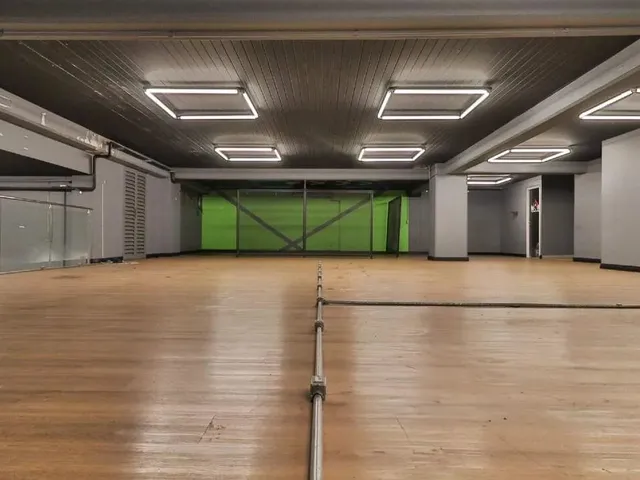 Imagem 14: Salão Comercial no Centro