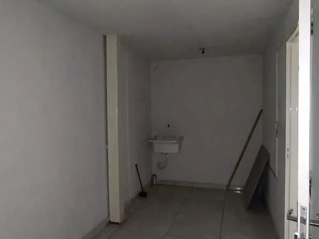 Imagem 9: Salão Comercial Bem Localizado