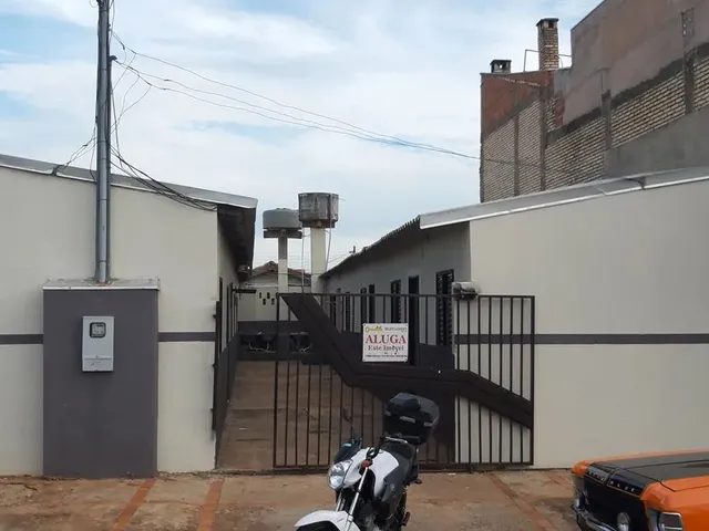 Imagem: Kitnet na Avenida Principal do Bairro Ze
