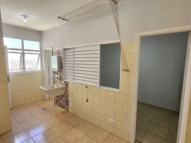 Imagem 3: Imóvel para Aluguel com 271 Metros Quadrados com 3 Quartos em Centro - Campo Grande - Ms