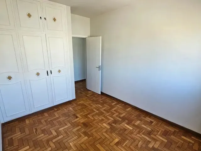 Imagem 15: Imóvel para Aluguel com 271 Metros Quadrados com 3 Quartos em Centro - Campo Grande - Ms