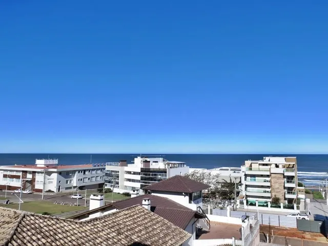 Imagem 3: Temporada Apartamento de 2 Dormitórios com Vista para o Mar e Churrasqueira Reveillon