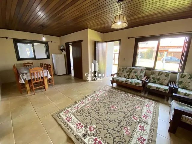 Imagem 2: Casa para Temporada em Imbé, Centro, 3 Dormitórios, 1 Suíte, 2 Banheiros, 2 Vagas