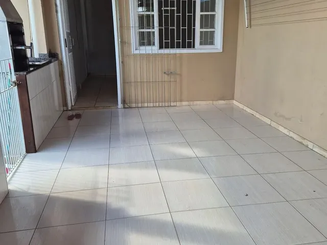 Imagem 2: Aluga-Se Casa. Piscina, Churrasqueira, Área de serviçoe80m² de...