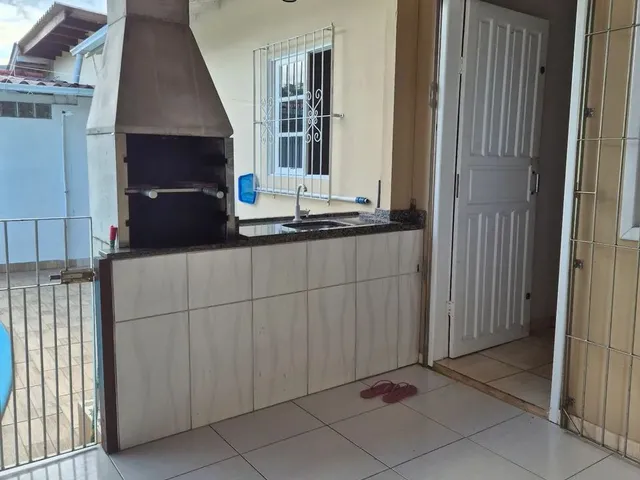 Imagem 3: Aluga-Se Casa. Piscina, Churrasqueira, Área de serviçoe80m² de...