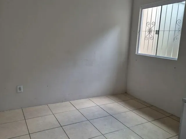 Imagem 7: Aluga-Se Casa. Piscina, Churrasqueira, Área de serviçoe80m² de...