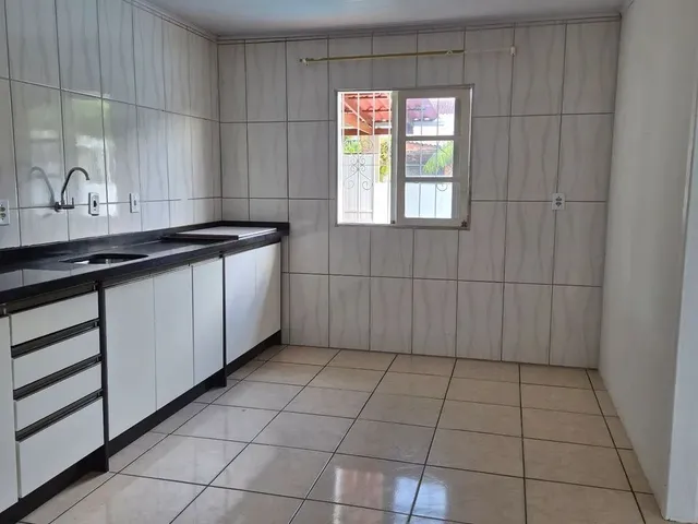 Imagem 8: Aluga-Se Casa. Piscina, Churrasqueira, Área de serviçoe80m² de...