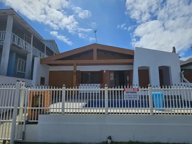 Imagem: Casa de 5 Quartos a 100 Metros do Mar Aluguel