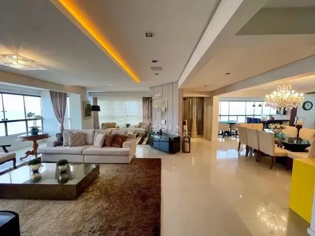 Imagem 5: Apartamento de Alto Padrão com Spa, Cinema 4D e 4 Vagas a Poucos Metros do Mar Em