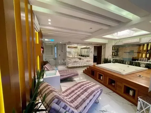 Imagem 10: Apartamento de Alto Padrão com Spa, Cinema 4D e 4 Vagas a Poucos Metros do Mar Em