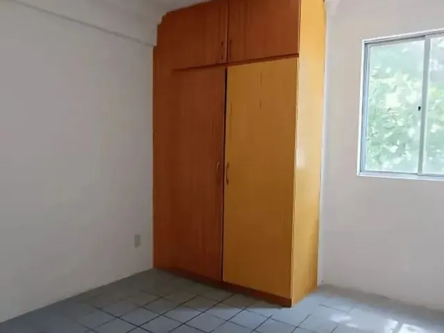 Imagem 3: Alugo Apto em - Aflitos - 2 Quartos 1 Suítes.