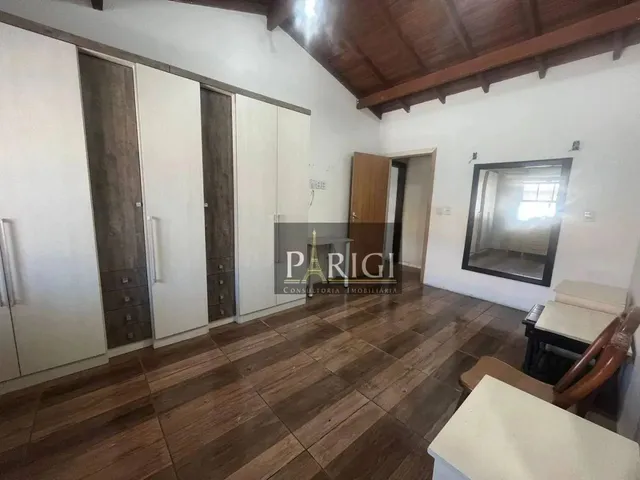 Imagem 5: Casa Ampla com 4 Dormitórios (2 Suítes) e Anexo no Centro de Tramandaí