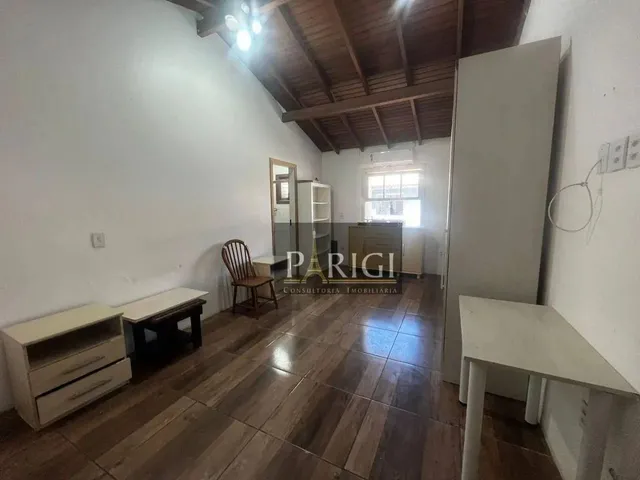 Imagem 16: Casa Ampla com 4 Dormitórios (2 Suítes) e Anexo no Centro de Tramandaí