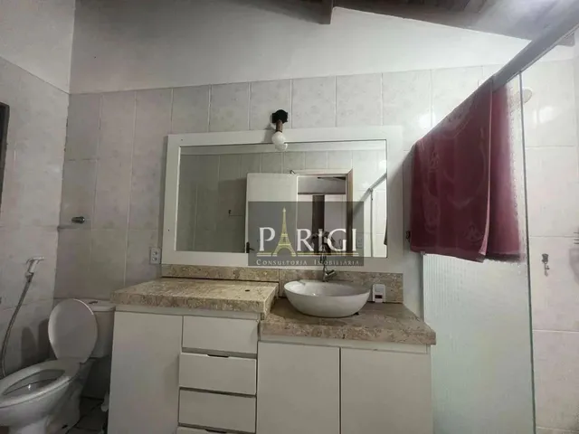 Imagem 4: Casa Ampla com 4 Dormitórios (2 Suítes) e Anexo no Centro de Tramandaí