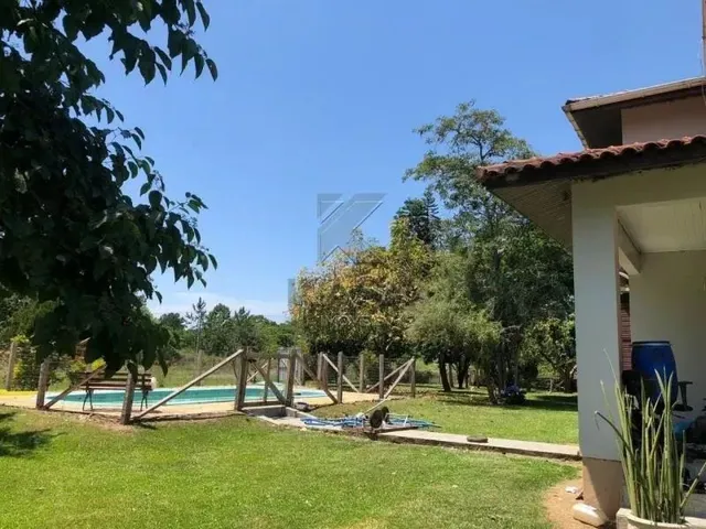 Imagem 2: Sobrado em Sítio de 4,8 Hectares com Piscina Canoas..