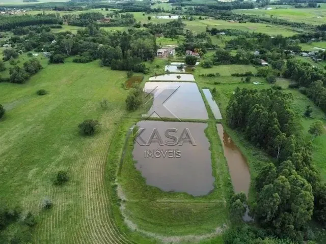 Imagem 6: Sobrado em Sítio de 4,8 Hectares com Piscina Canoas..