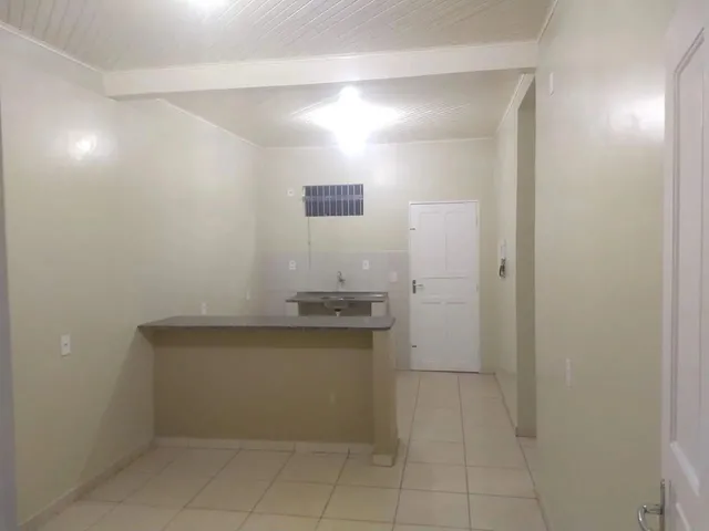 Imagem: O apartamento possui 2 Dormitórios, 1 Banheiro e está