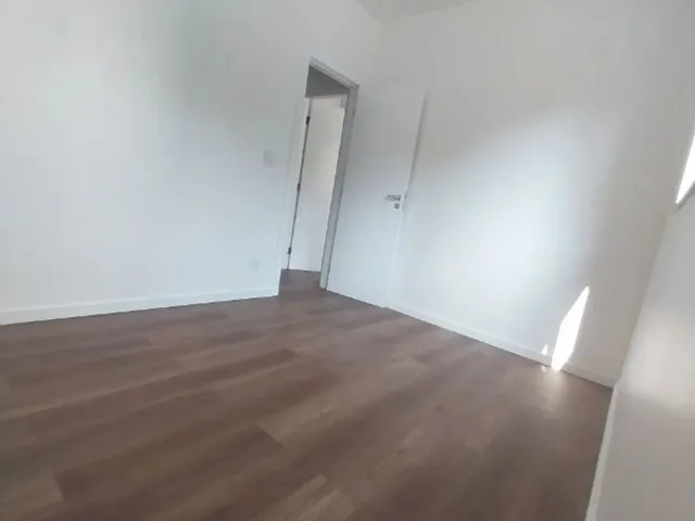 Imagem 9: Condomínio Itapuã - 3 Quartos Sendo 01 Suíte