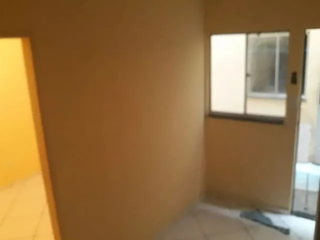 Imagem 3: Aluga-Se Kitnet R$ 500, $600, $ 700