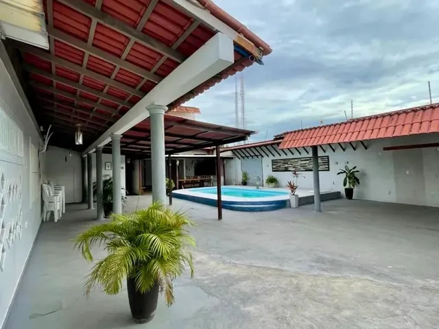 Imagem: A casa possui 1 Dormitório, 1 Banheiro e está localizado