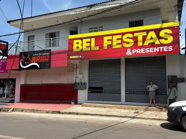 Imagem: A kitnet possui 1 Dormitório, 1 Banheiro, 1 Vaga na