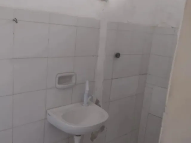 Imagem 6: Kitnet na Cidade Alta com Banheiro Privativo - 12 M2 Natal