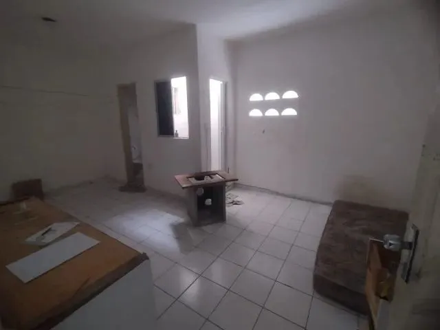 Imagem 9: Kitnet na Cidade Alta com Banheiro Privativo - 12 M2 Natal