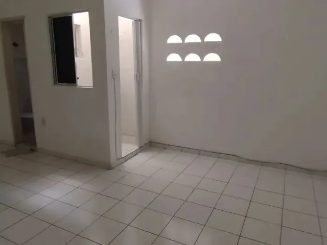 Imagem 12: Kitnet na Cidade Alta com Banheiro Privativo - 12 M2 Natal