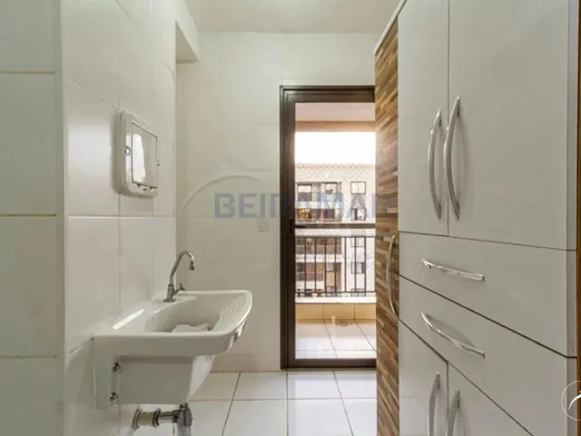 Imagem 9: Apartamento de 3 Quartos, Sendo 1 Suíte, com Varanda e Vaga de Garagem no Edifício Via