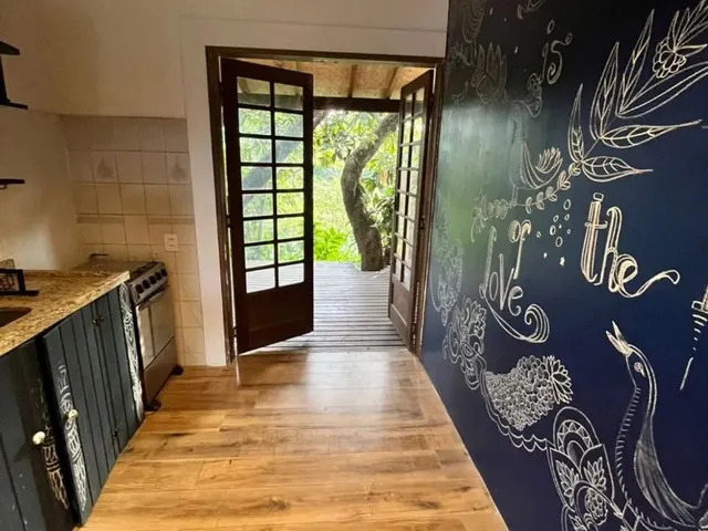 Imagem 3: Casinha Geminada em Servidão Simples e Segura no Campeche