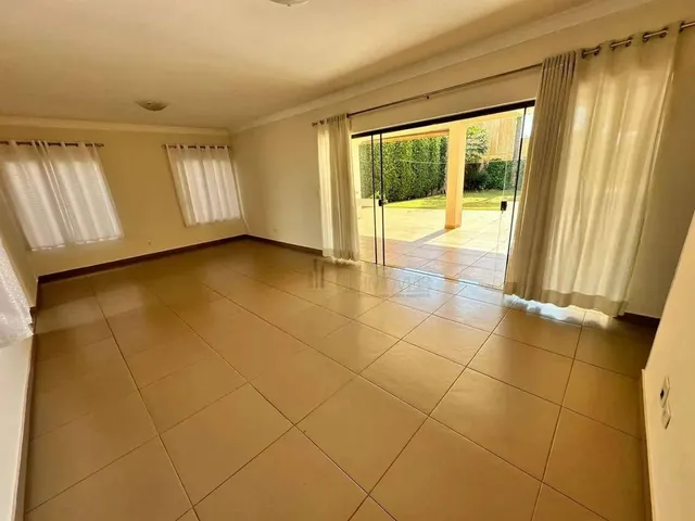 Imagem 3: Casa com 4 Dormitórios para Alugar, 250 M² por R$ 6.300,00/Mês - Parque Residencial