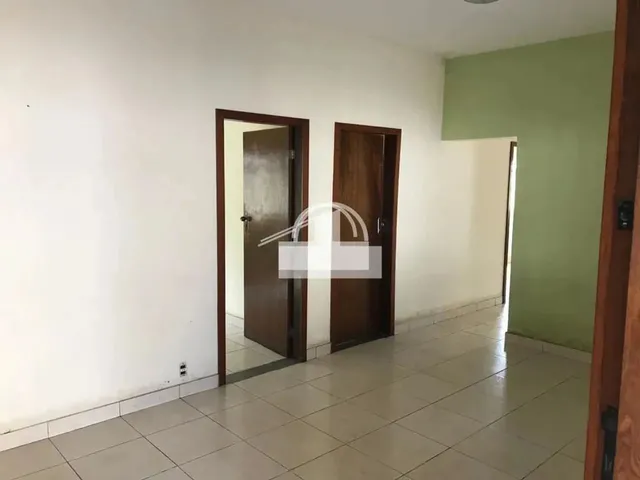 Imagem 4: Casa para Aluguel, 3 Quartos, 1 Vaga, Centro - Sete Lagoas/Mg