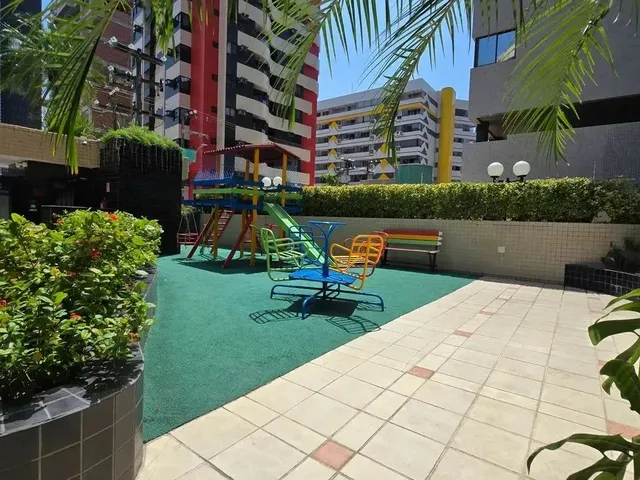 Imagem 2: Imóvel para Aluguel Tem 133 Metros Quadrados com 3 Quartos em Ponta Verde - Maceió - Al