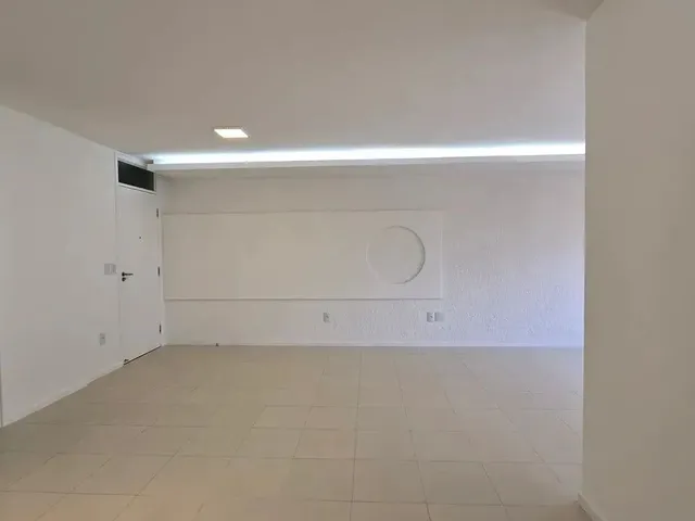 Imagem 5: Imóvel para Aluguel Tem 133 Metros Quadrados com 3 Quartos em Ponta Verde - Maceió - Al