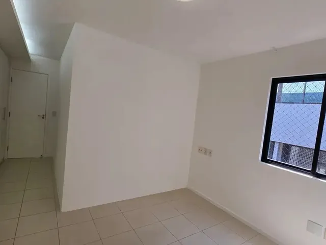 Imagem 6: Imóvel para Aluguel Tem 133 Metros Quadrados com 3 Quartos em Ponta Verde - Maceió - Al