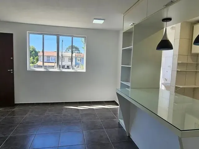Imagem 13: Imóvel para Aluguel Possui 67 Metros Quadrados com 2 Quartos em Boqueirão - Curitiba